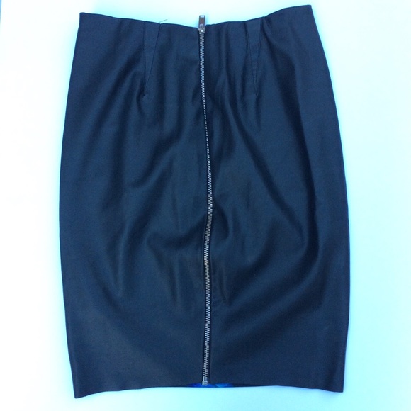 ZARA W&B Collec. Floral Faux Leather Pencil Skirt - Picture 7 of 8